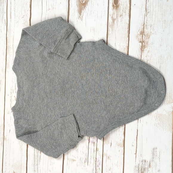 Jumping Beans Gray Henley Bodysuit 12M - Picture 6 of 6